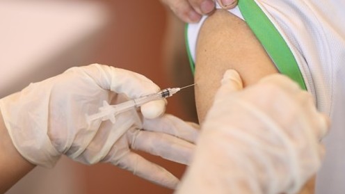 covid19 ngay 48 hon 2000 ca mac moi 7712 nguoi khoi benh 112 fo dang tho o xy