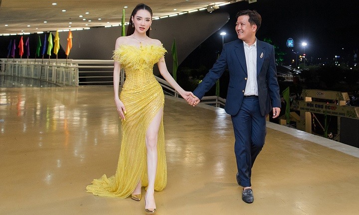 Những hình ảnh đẹp của cặp đôi Nhã Phương - Trường Giang trên thảm đỏ