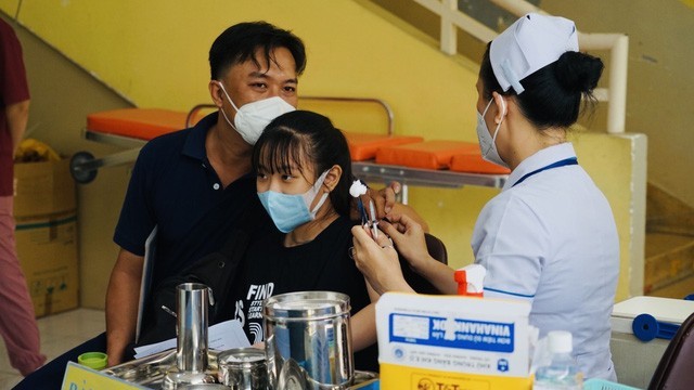 covid19 ngay 29 so ca mac moi giam con 1548 ca 1 truong hop tu vong o ha noi