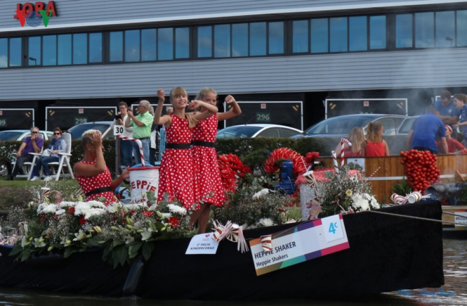 vi sao tre em ha lan lai hanh phuc nhat the gioi