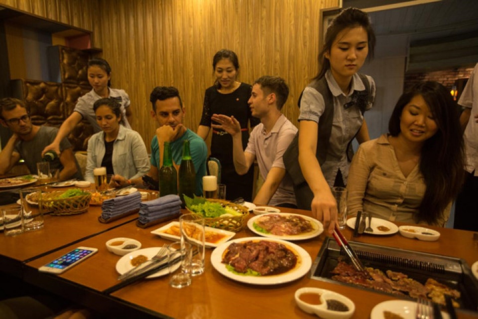 hinh anh nhung du khach my cuoi cung den tham trieu tien