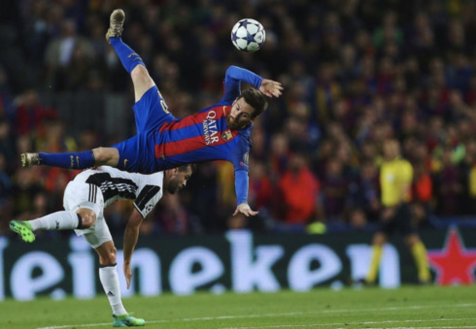 barca juventus dai tiec chao mung champions league