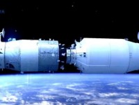 sputnik va giac mo bay vao vu tru