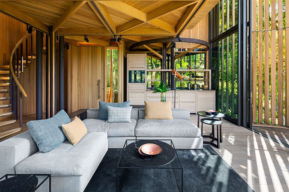 Nhà gỗ hình lon bia có một không hai nằm giữa rừng nha go hinh lon beer co mot khong hai nam giua rung