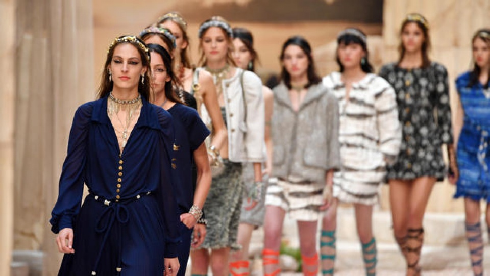 phu nu qua gay co the gap van de ve sinh san