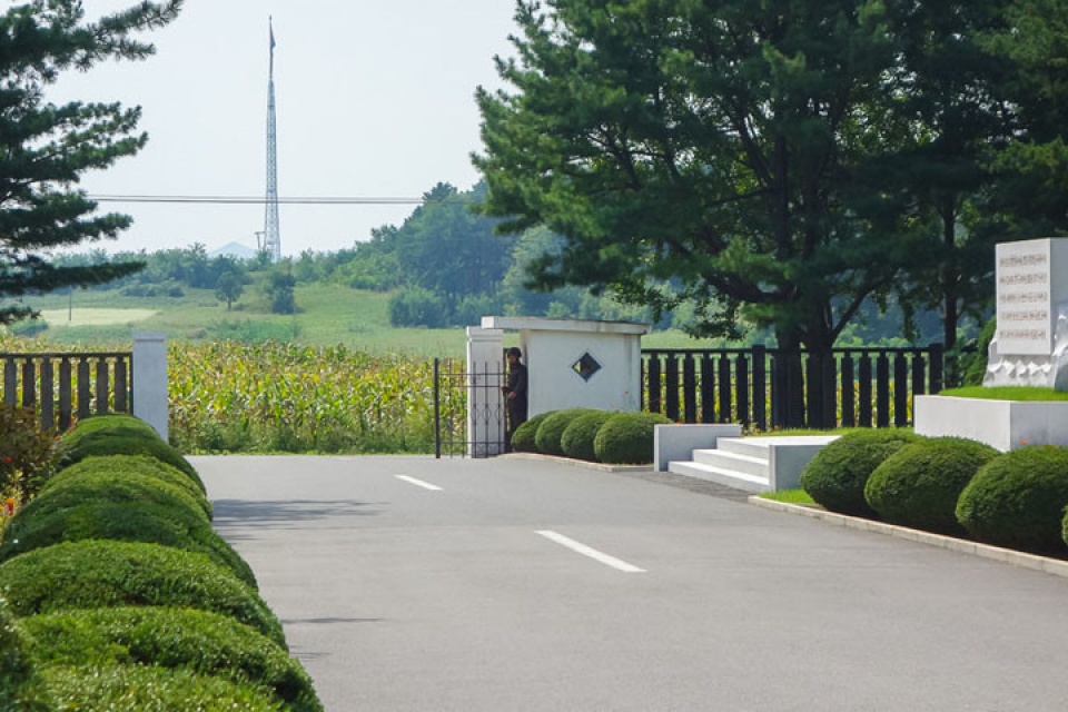 nhung hinh anh chua tung thay ve quoc gia bi an trieu tien