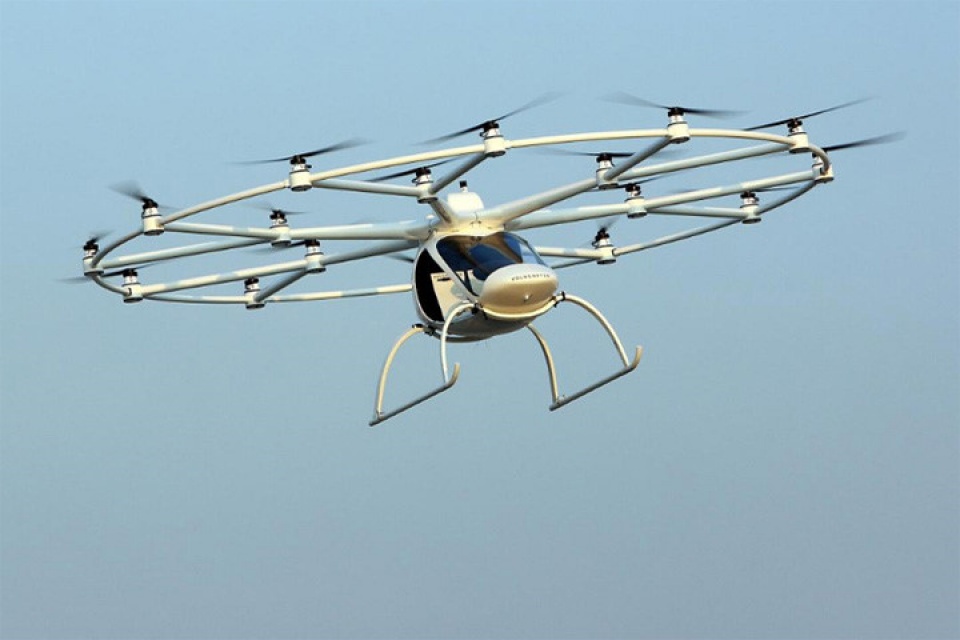 dubai co taxi bay dau tien tren the gioi