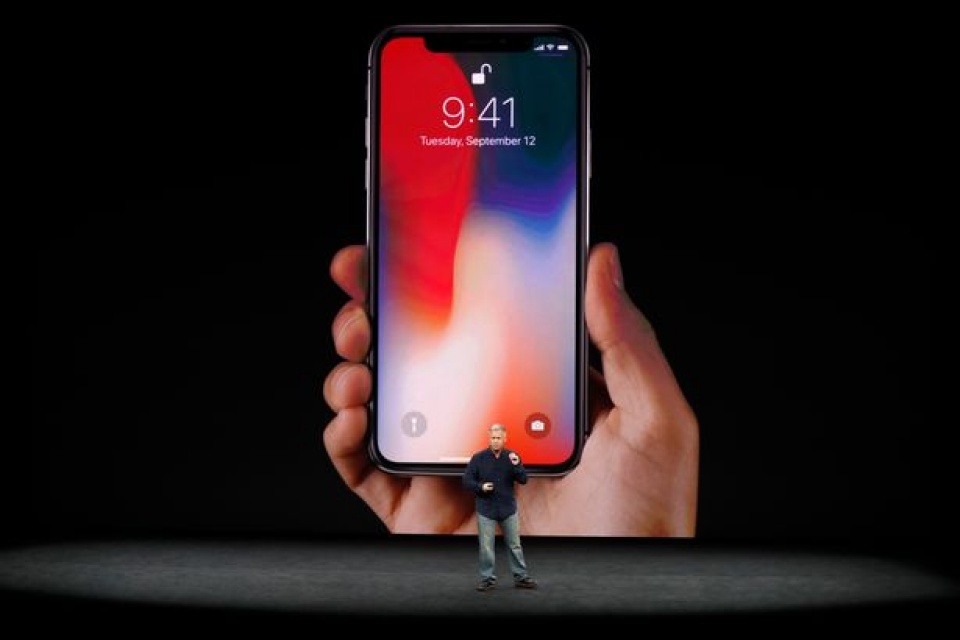 iphone x se pha vo moc 50 trieu chiec dat truoc