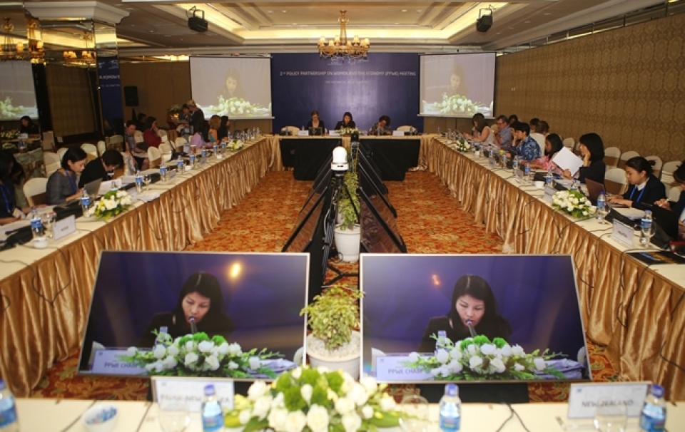 hoi nghi doi tac chinh sach phu nu va kinh te apec