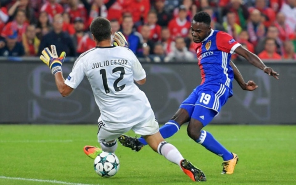 psg thong tri doi hinh xuat sac nhat luot tran 2 champions league