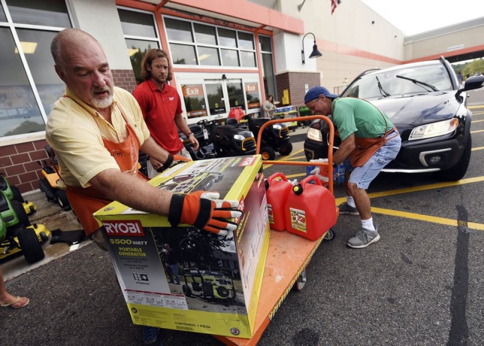 dan bo dong my chuan bi don bao manh nhat trong 64 nam