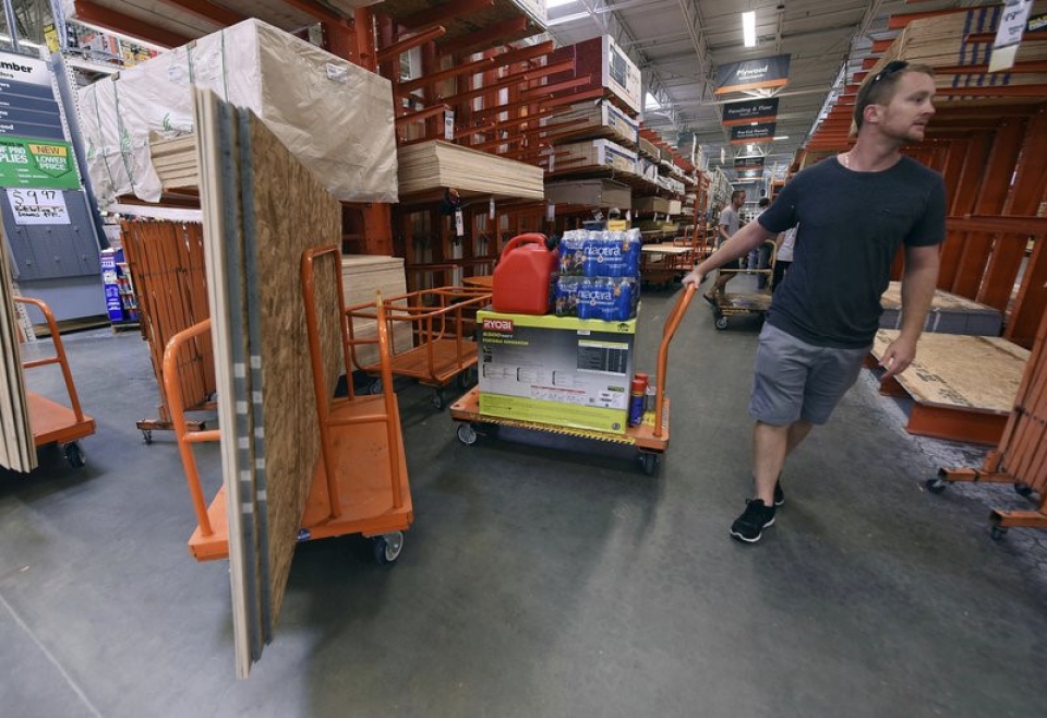 dan bo dong my chuan bi don bao manh nhat trong 64 nam