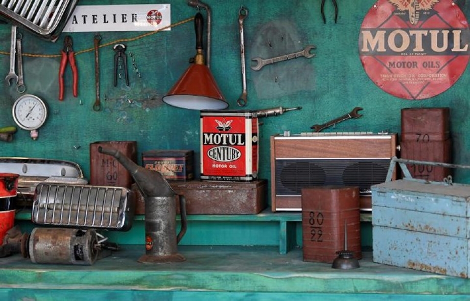 quay nguoc thoi gian tham gia cuoc dua xe co tu giua the ky 20