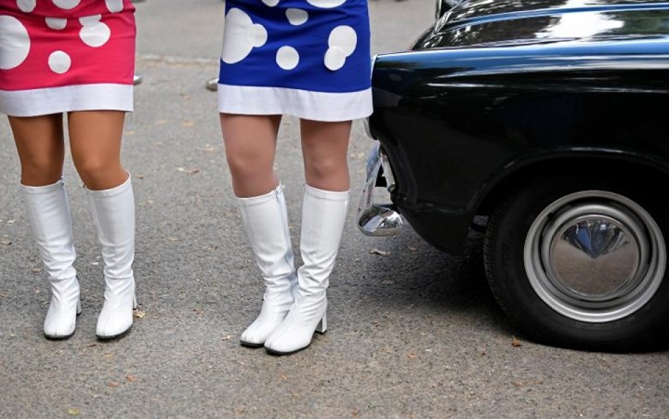 quay nguoc thoi gian tham gia cuoc dua xe co tu giua the ky 20