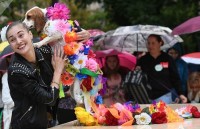 ky la chu cho nho co duoi moc tren dau