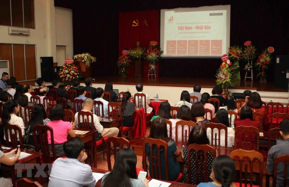 Ra mắt Triển lãm trực tuyến về quan hệ Việt - Nhật qua tài liệu lưu trữ trien lam truc tuyen ve quan he viet nhat qua tai lieu luu tru