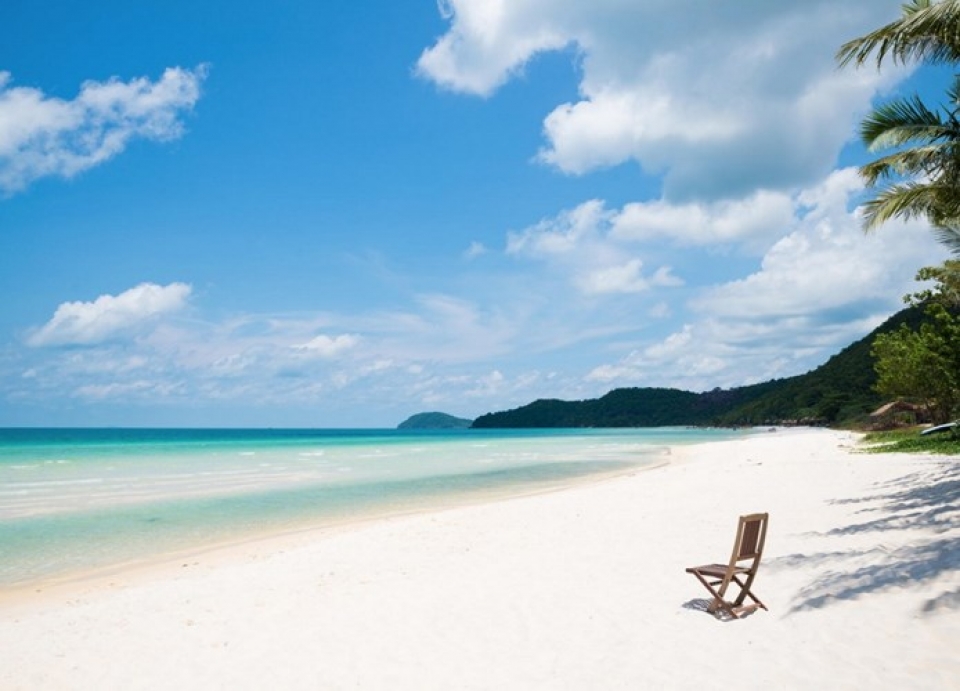 ban nen toi nhung dia diem tuyet dep nay truoc khi qua tai du khach