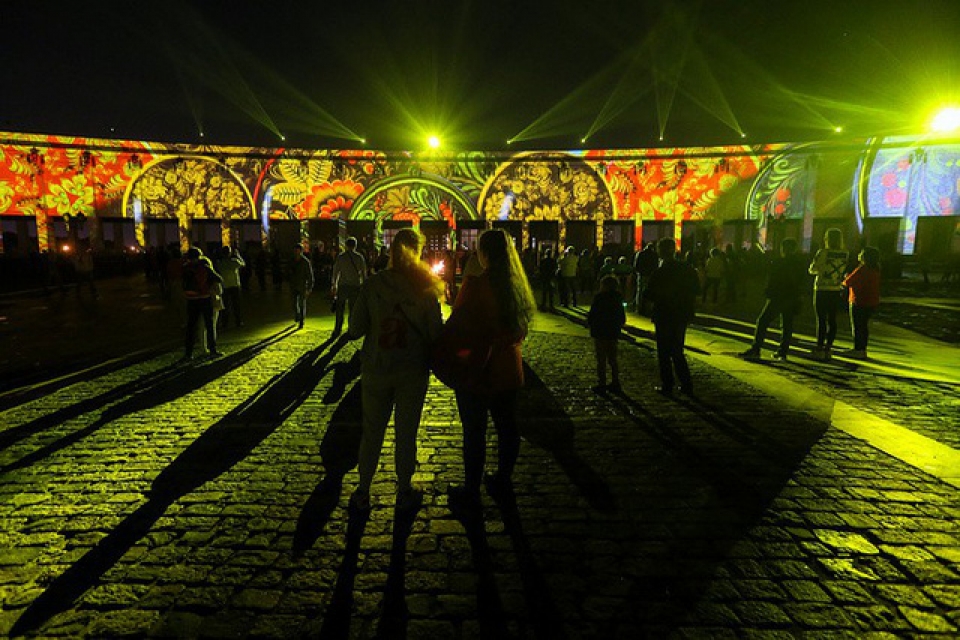 nga man nhan le hoi anh sang lon nhat the gioi