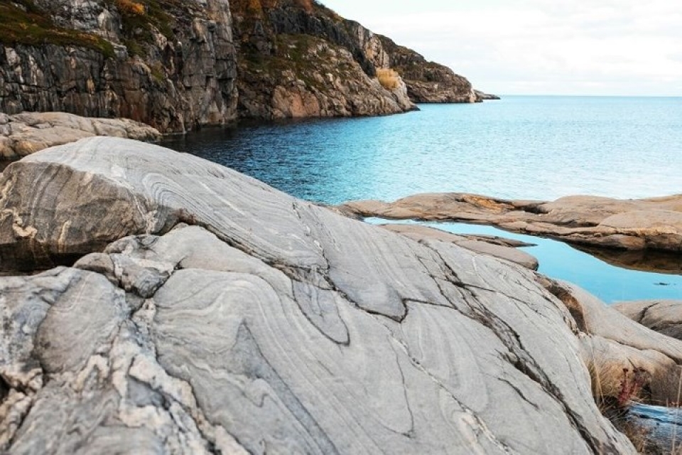 Cảnh đẹp ngọt ngào của vùng Murmansk nước Nga nga canh dep ngot ngao me dam long nguoi cua vung murmansk