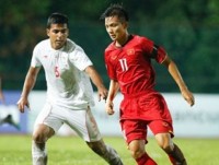HLV Vũ Hồng Việt: “U16 Việt Nam đã học hỏi được nhiều điều”