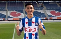 clb heerenveen duoc mot cong ty viet nam ho tro tra luong cho van hau