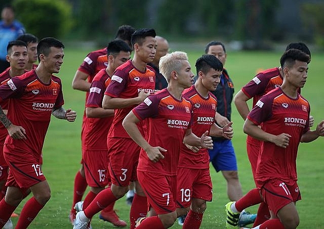 hlv park hang seo chot danh sach doi tuyen viet nam ha minh tuan bi loai