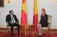 Chủ nhiệm Ủy ban Đối ngoại Quốc Hội Nguyễn Văn Giàu thăm làm việc tại Romania