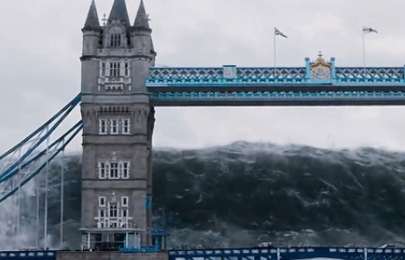 Chuyện gì xảy ra nếu bạn ‘cả gan’ lướt trên sóng thần?