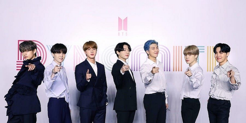 bts la nhom nhac han quoc dau tien gianh ngoi quan quan billboard hot 100