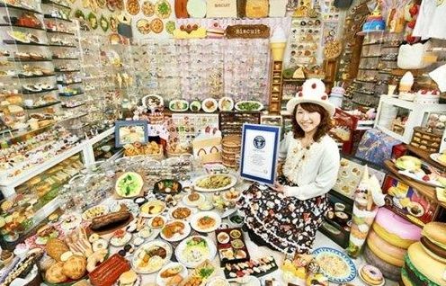 Choáng với bộ sưu tập 'mô hình đồ ăn nhựa' lớn nhất thế giới của cô gái Nhật Bản