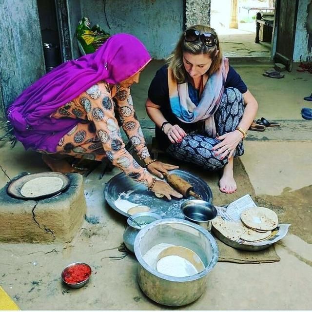 den voi thi tran co noi con nguoi song hoa thuan cung bao hoa mai