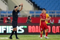 Báo Australia thừa nhận đội nhà thắng may mắn đội tuyển Việt Nam