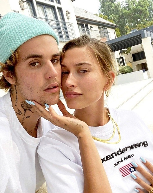 Nguyên nhân khiến Justin Bieber mang vẻ mặt "khó ở" tới Met Gala