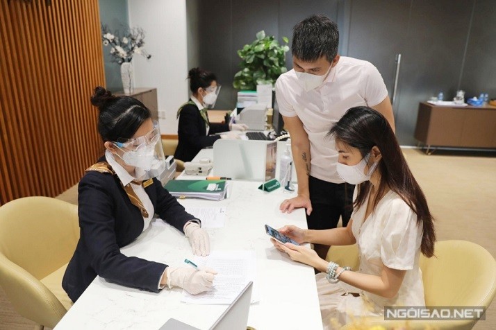 Thủy Tiên - Công Vinh công bố sao kê 177 tỷ đồng từ thiện và sẽ kiện những cá nhân vu khống