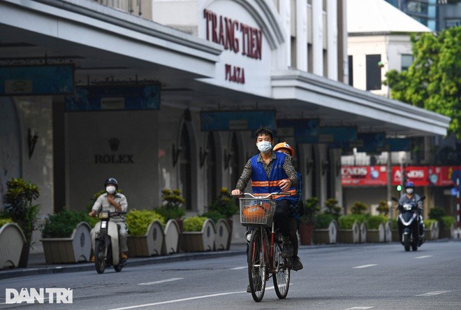 Trưa 21/9, Hà Nội thêm 10 ca mắc Covid-19