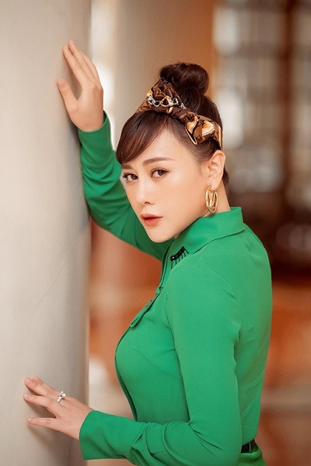 Diện mạo xinh đẹp của Phương Oanh khi tăng cân vào vai Nam phim Hương vị tình thân