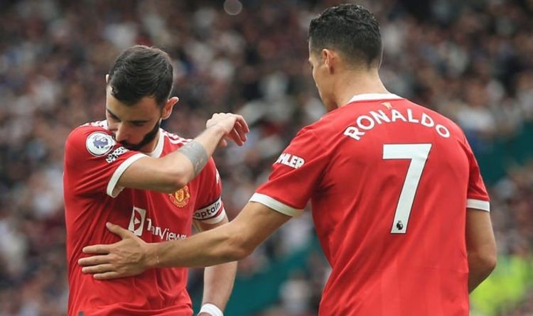 Man Utd: Chuyện Ronaldo ăn kiêng và đá phạt; HLV Solskjaer được tạo điều kiện mua sắm cầu thủ