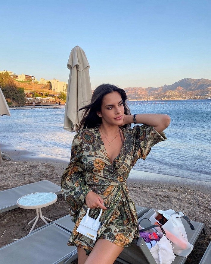 Con gái xinh đẹp như siêu mẫu 21 tuổi của HLV Pep Guardiola