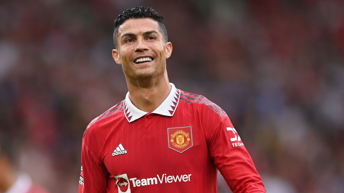 Cristiano Ronaldo đứng đầu những cầu thủ có ảnh hưởng lớn nhất trên Instagram Cristiano Ronaldo đứng đầu những cầu thủ có ảnh hưởng lớn nhất trên Instagram