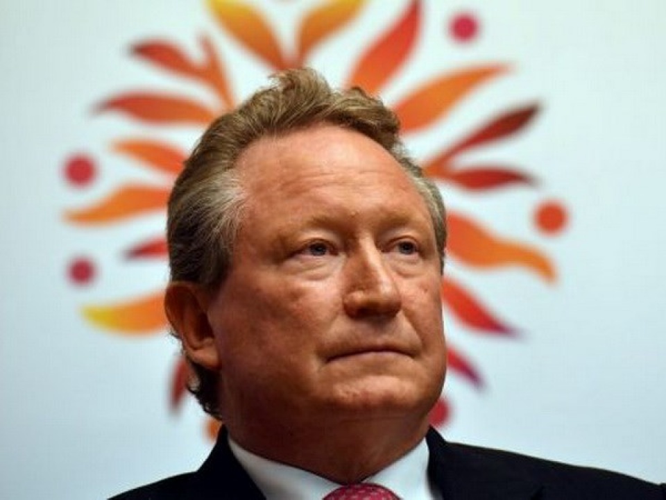 ty phu australia phat dong chien dich nang do tuoi hut thuoc la