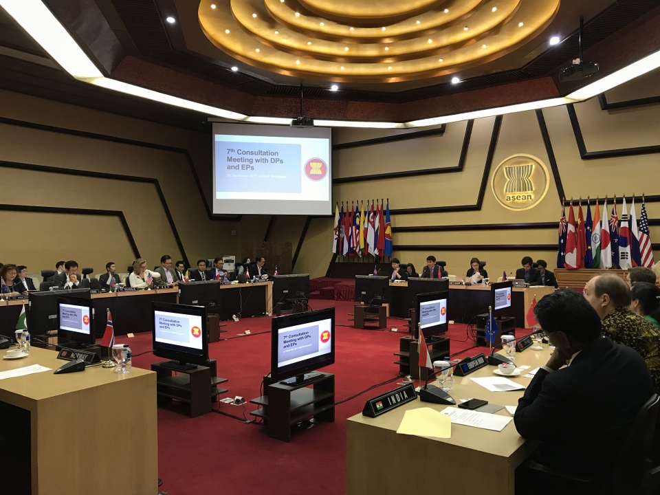 thu hep khoang cach phat trien giua cac nuoc asean