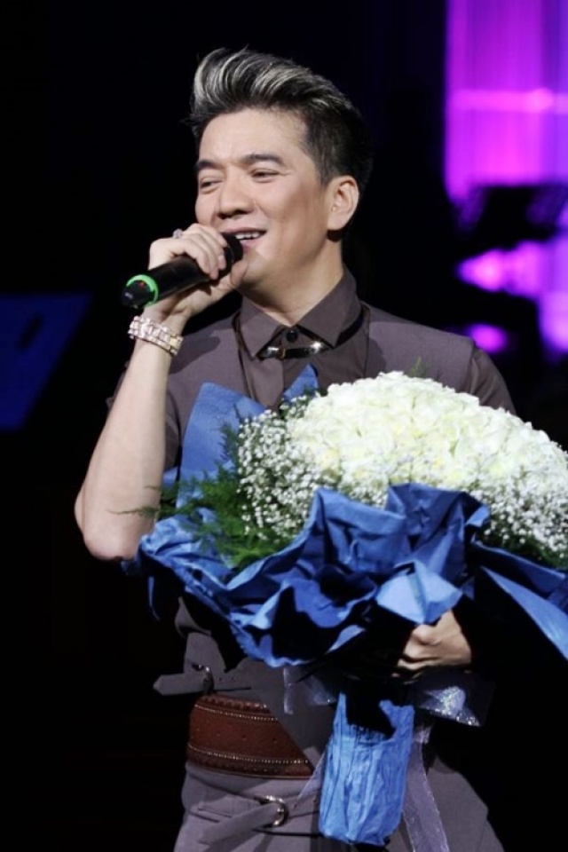 Ca sĩ Đàm Vĩnh Hưng lọt vào danh sách đề cử giải MTV EMA ca si dam vinh hung lot vao danh sach de cu giai mtv ema