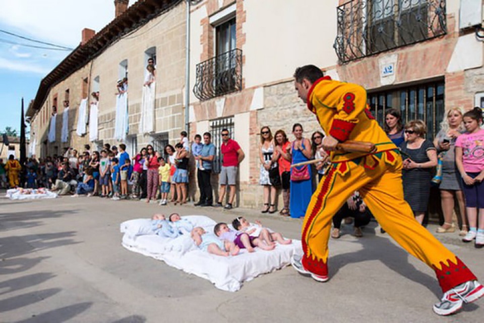 10 le hoi dang so nhat the gioi