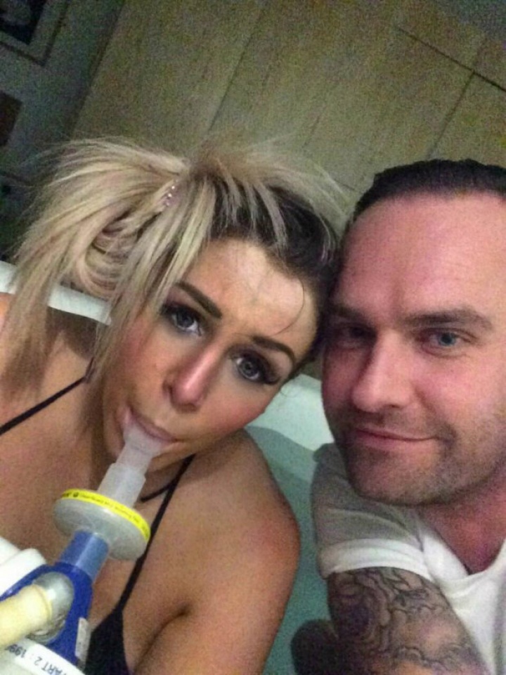 me tre vua trang diem vua sinh con