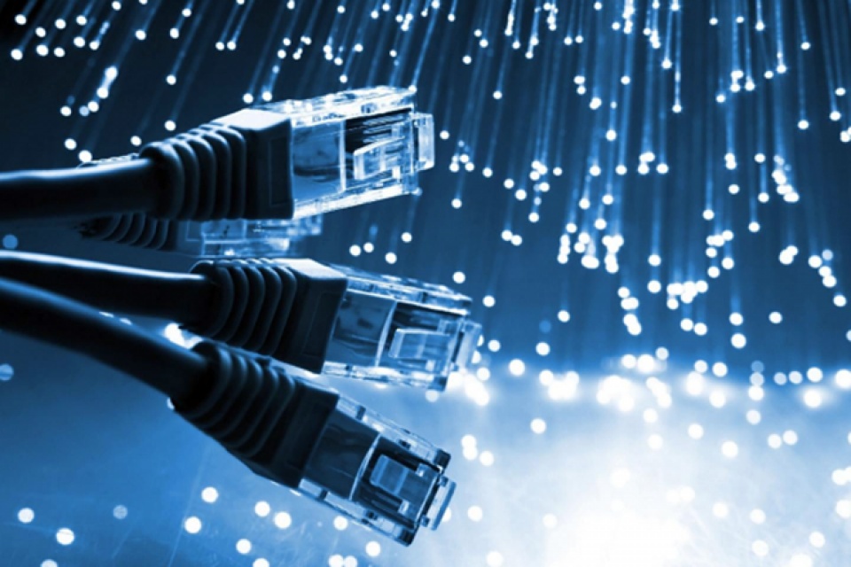 se sua xong tuyen cap quang bien quoc te aag vao toi 2410