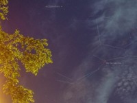 ngam canh mua sao bang thap sang bau troi dem tren khap the gioi