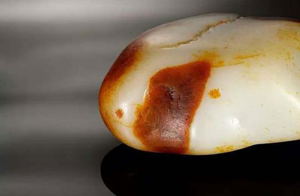 can canh vien ngoc xau xi tri gia hang chuc ty dong