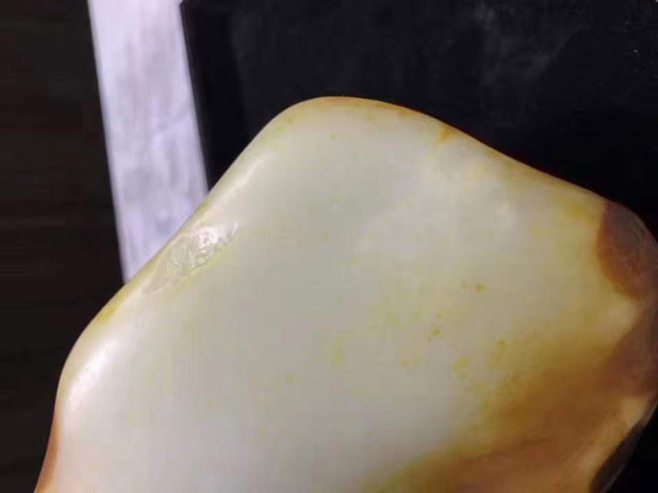 can canh vien ngoc xau xi tri gia hang chuc ty dong