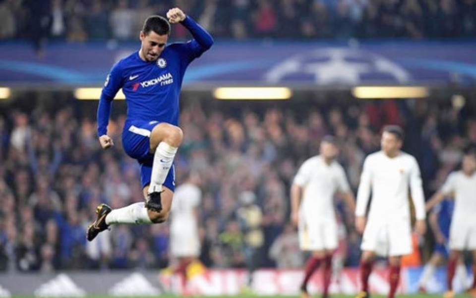 as roma chelsea trong cho dai tiec ban thang