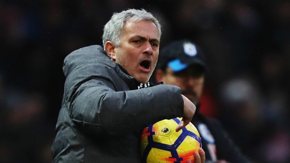 mu ra phan quyet ve tuong lai cua hlv mourinho